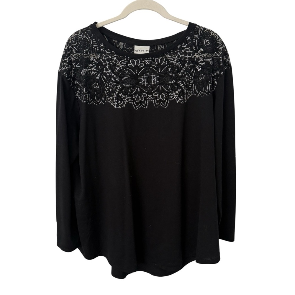 Ava & Viv Silver Lace Design Long Sleeve | 1X
